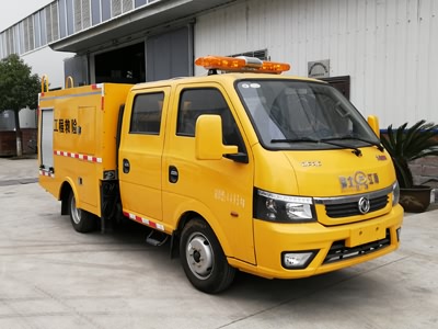 江特牌JDF5041XXHE6型救險(xiǎn)車(chē)